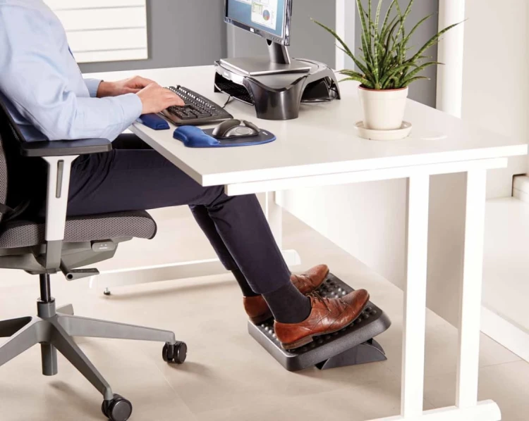 podnóżek ergonomiczny pod stopy 48121 www.asan.com.pl