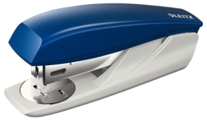 Zszywacz Leitz mały 25 kartek NIEBIESKI