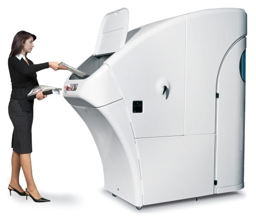 kobra-cyclone-with-lady-inserting-paper.jpg