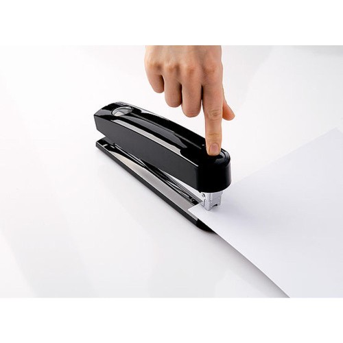Zszywacz biurowy Novus B7A Komfortowy zszywacz z systemem automatycznego zszywania www.asan.com.pl